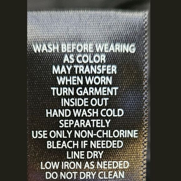 TORRID Flocked Black Mesh Square Kneck Puff Sleeve Phesant Top. 2X - Picture 12 of 16